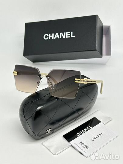Солнцезащитные очки chanel