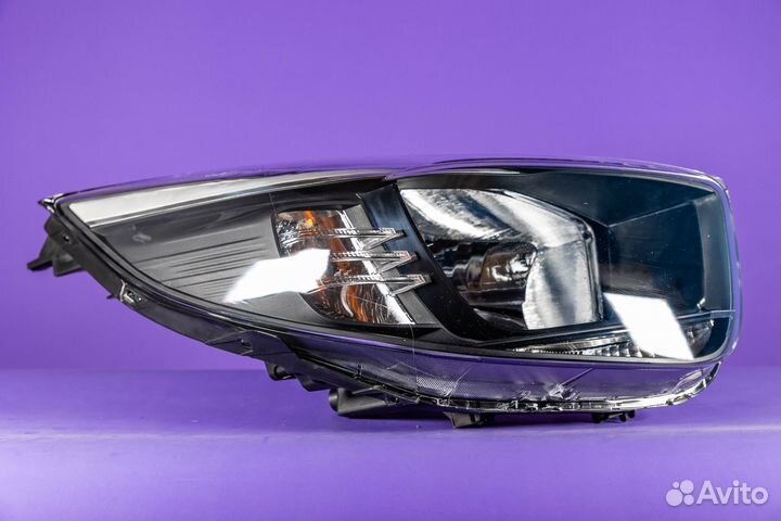 Фара Picanto 2017