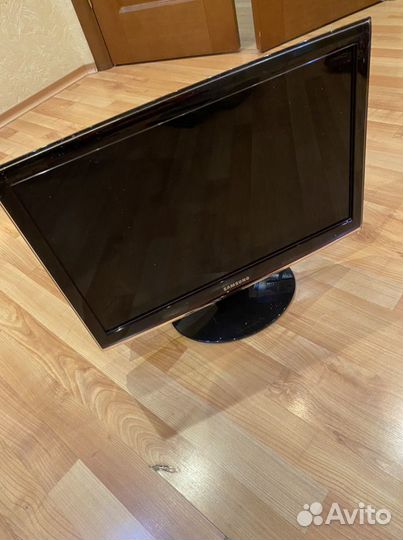 Монитор Samsung