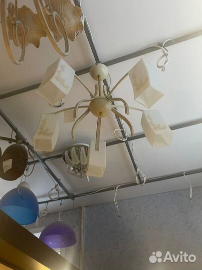 Люстра потолочная