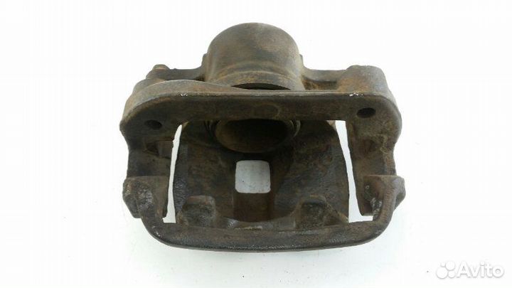 Суппорт передний правый Toyota Mark Ii GX90 1GFE