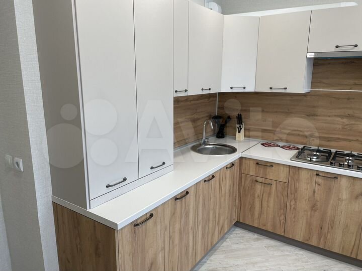 1-к. квартира, 40 м², 8/10 эт.