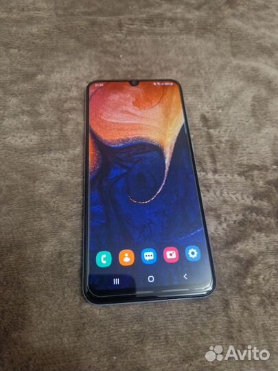 Samsung Galaxy A50, 6/128 ГБ