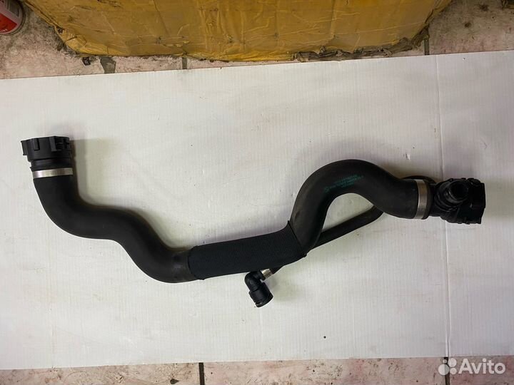 Патрубок радиатора левый BMW X1 E84