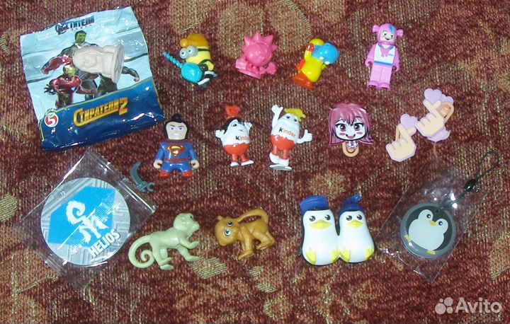 Игрушка мелкая из Магнита киндеры и другие игрушки