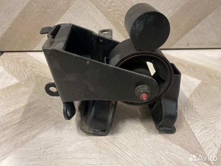 Подушка двигателя задняя Hyundai I30 хэтчбек 1-6