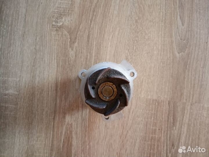 Насос водяной (помпа)