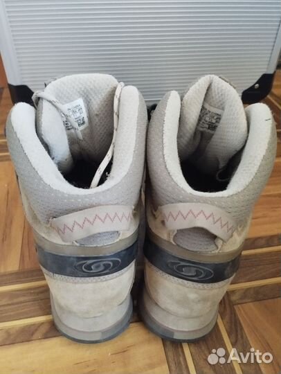 Треккинговые ботинки salamon 245 мм (37-37,5)