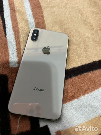 iPhone Xs, 64 ГБ