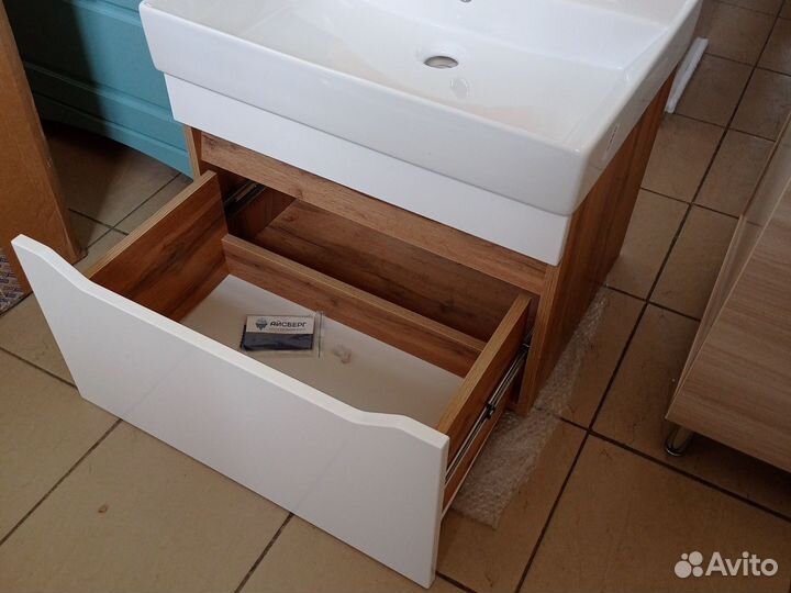 Тумба с раковиной 60 см