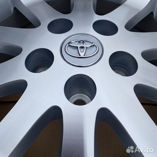 Новые 17 диски 5/114,3