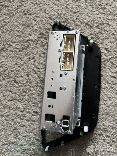 Штатная магнотола solaris