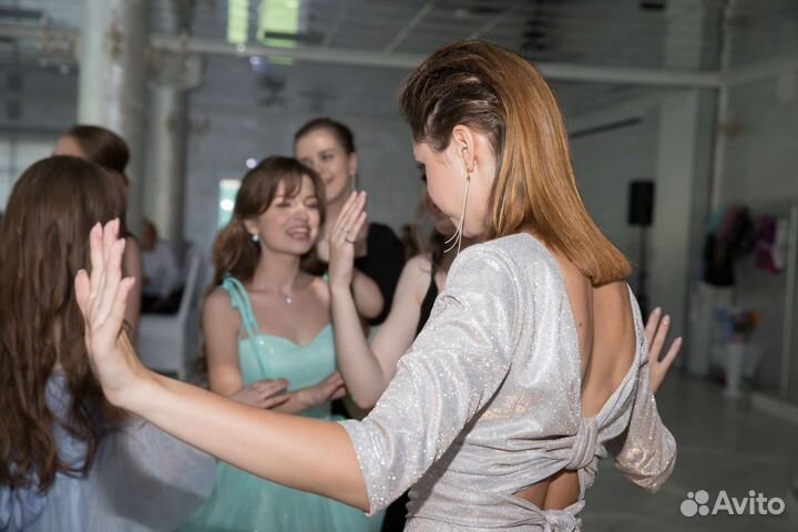 Платье на выпускной в пол
