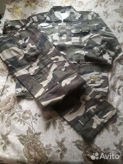 Камуфляжный костюм