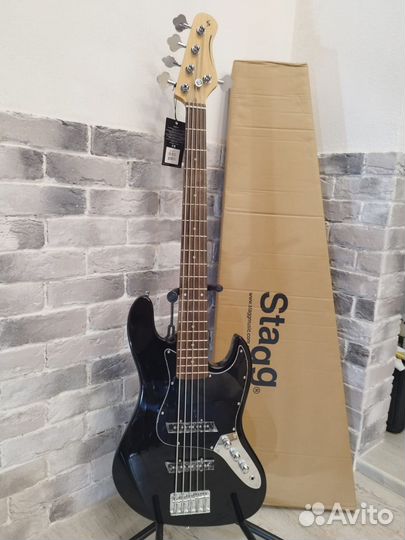 Бас-гитара Stagg SBJ-30 BLK 5S новая 5струн