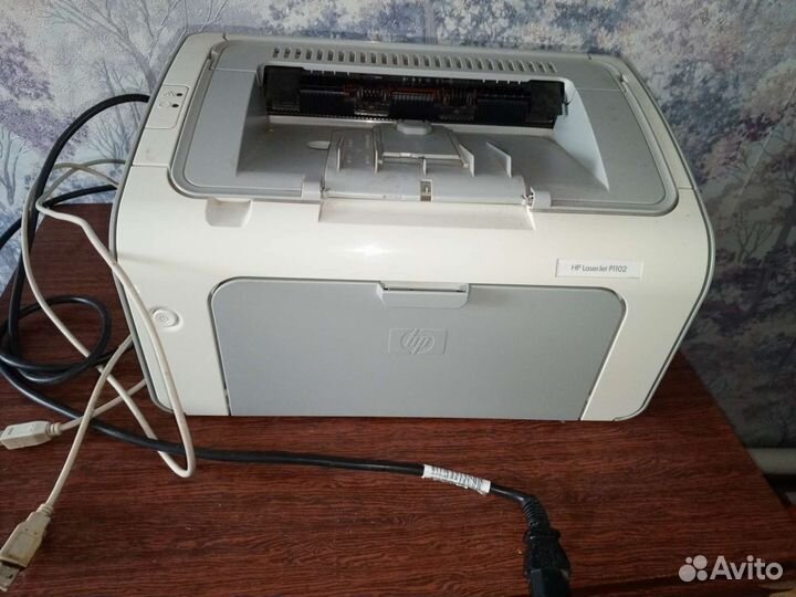 Принтер лазерный hp