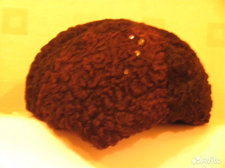 Головные уборы (шляпа, клош, берет) (57-58 р.)