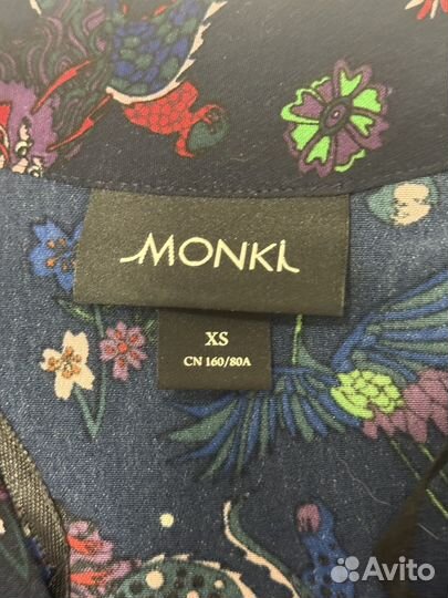 Платье monki