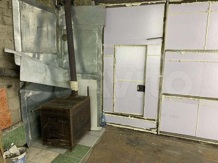 Гараж, > 30 м²