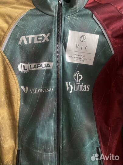 Лыжная куртка разминочная