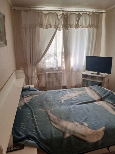 2-к. квартира, 50 м², 1/9 эт.