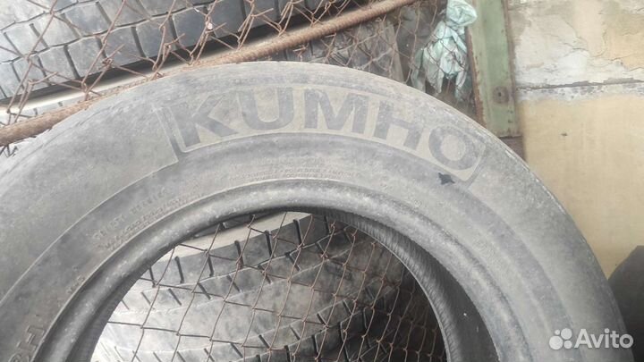 Kumho Solus KH16 215/65 R16