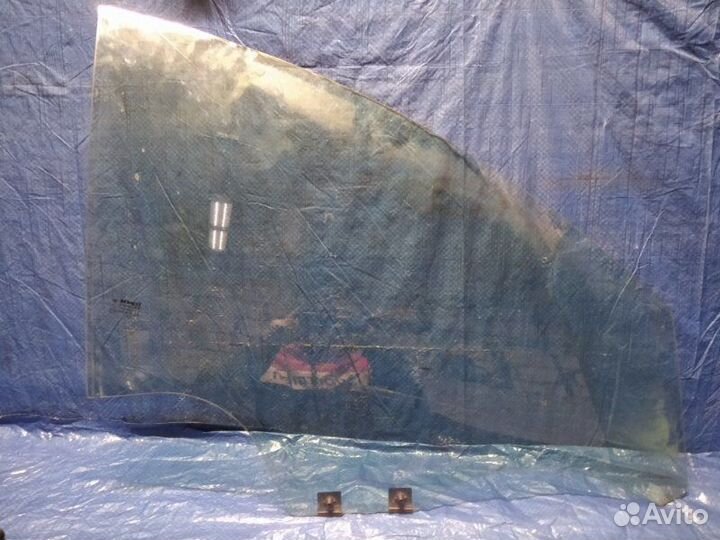 Стекло двери переднее правое Renault Logan 2 L8