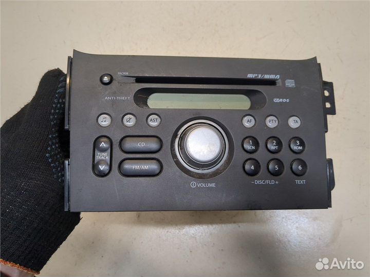 Магнитола Suzuki Splash, 2010