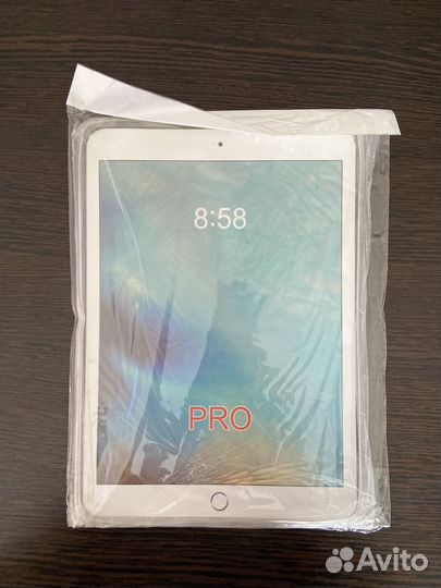 Чехол на iPad