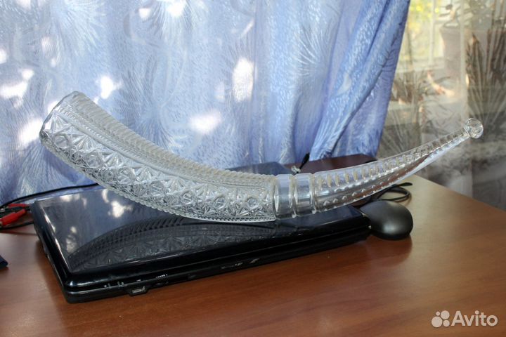 Рог хрустальный большой