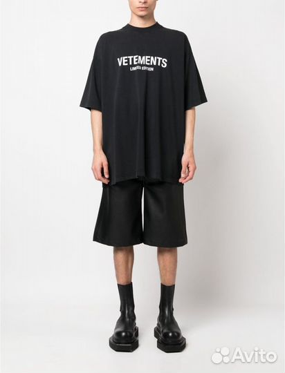 Vetements Limited Black S/M