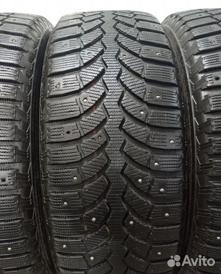 Bridgestone Blizzak Spike-01 235/60 R18 116Z
