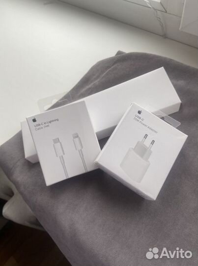 Адаптер питания apple usb c мощностью 20Вт+кабель