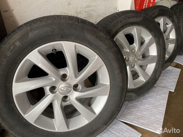 Pirelli Cinturato P1 195/65 R15