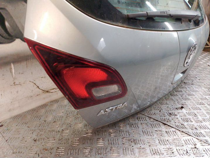 Крышка багажника Opel Astra хэтчбэк 5 дв. 1.7 2012