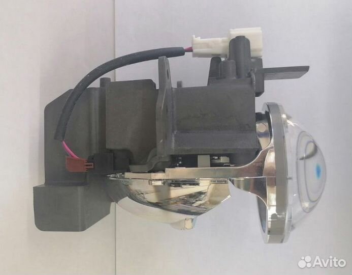 Линза фары Nissan Serena C27 2016-2021