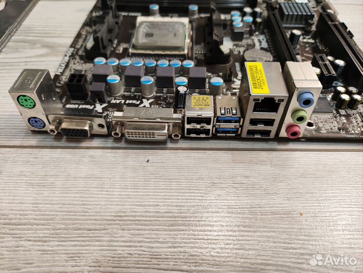 Материнская плата As rock FM2A75M- DSG+ процессор