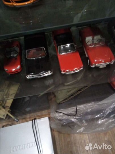 Коллекционные машинки 1 18, 1:24
