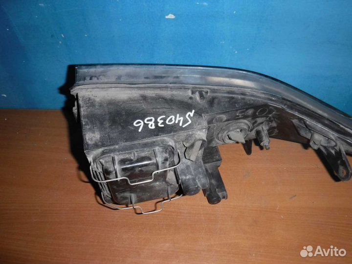 Фара левая Ford Transit