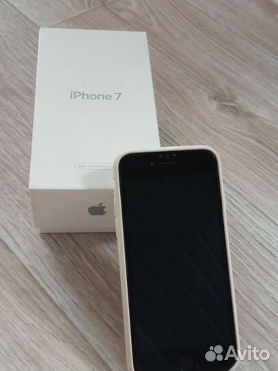 iPhone 7, 128 ГБ