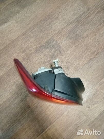 Фонарь задний левый Volkswagen Polo хетчбек cggb