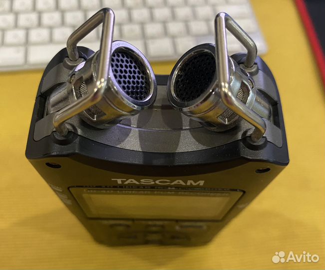 Рекордер Tascam