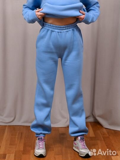 Спортивный костюм теплый с начесом женский