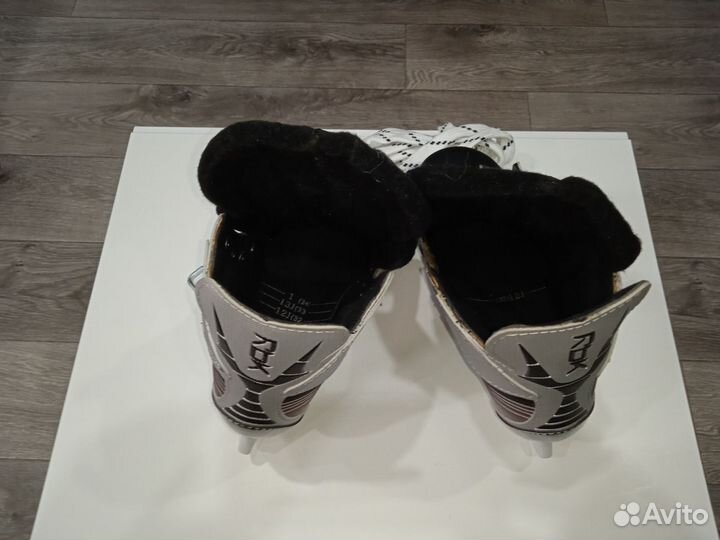 Коньки хоккейные детские,профессионал, 