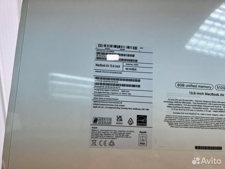 Hoвый MacBook Air M2 8/512 Gb +