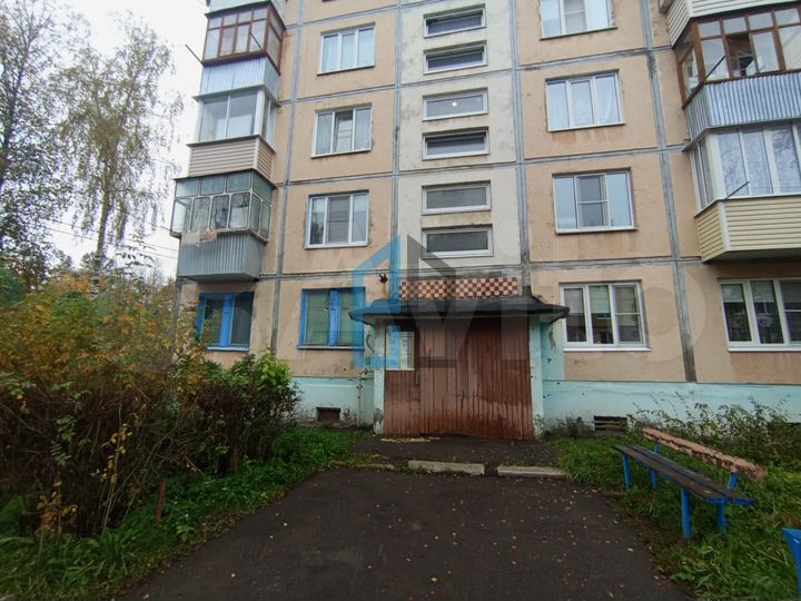 2-к. квартира, 42,7 м², 2/5 эт.