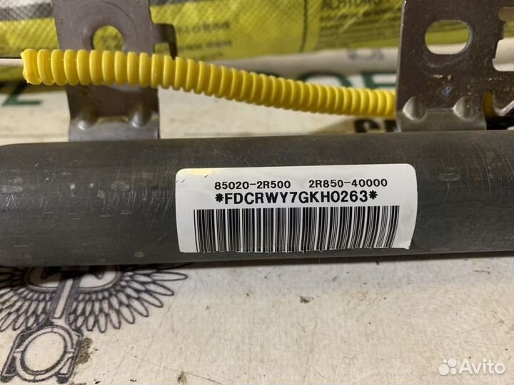 Шторка безопасности правая Hyundai I30