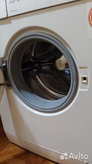 Продам стиральную машину