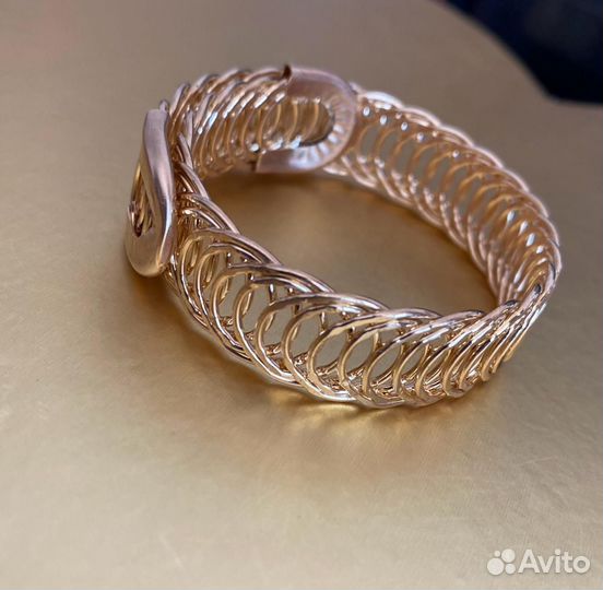 Золотой женский браслет