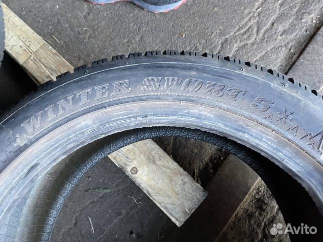 Dunlop Winter Sport 5 295/35 R21